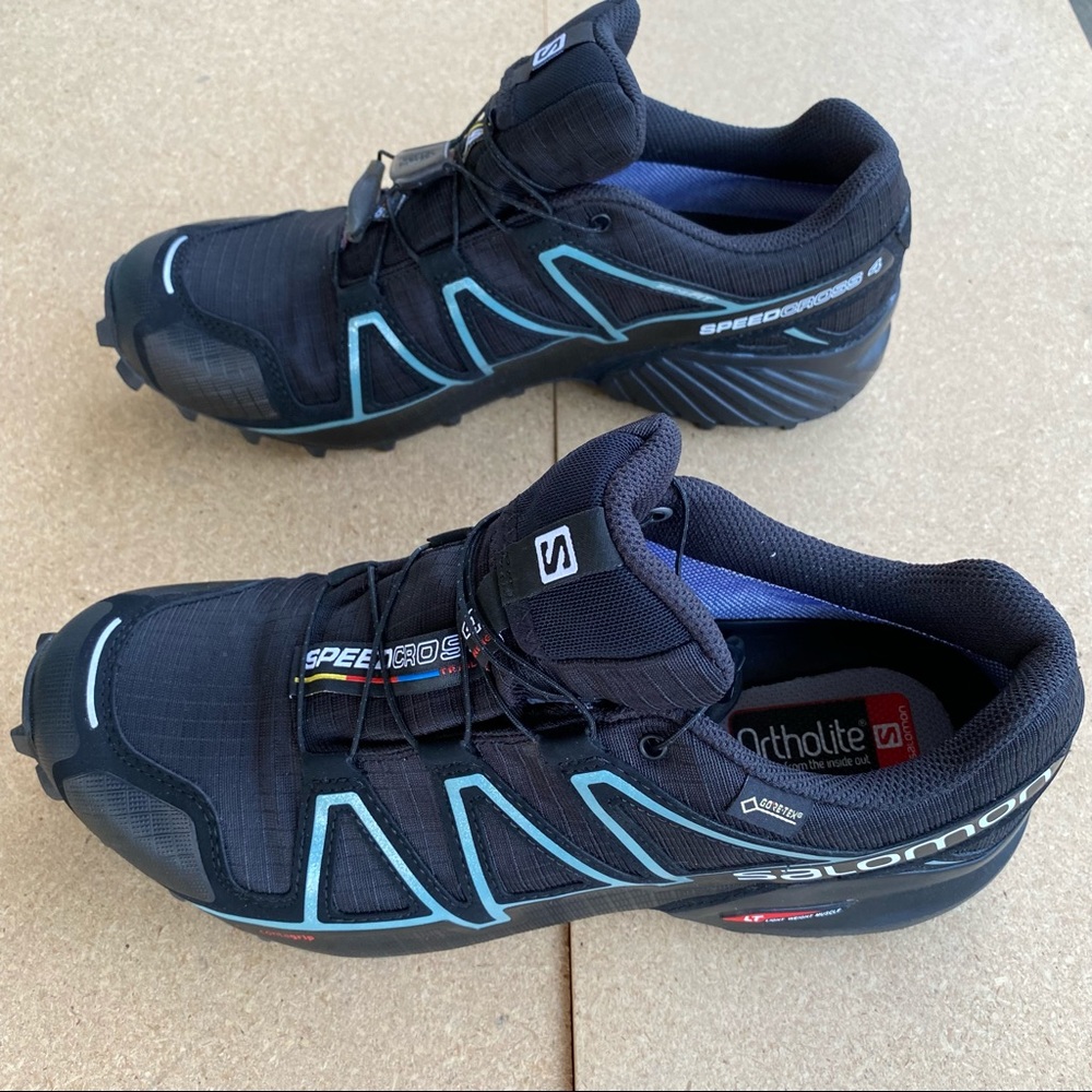 Salomon women’s Hiking gore Tex shoes size 10